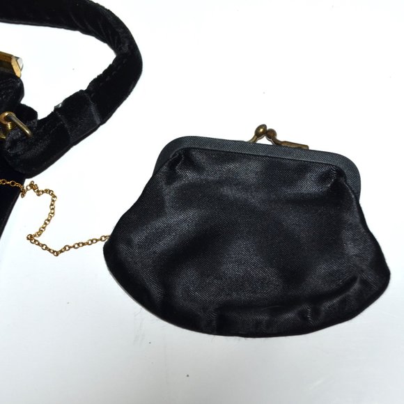 Vintage 40’s or 50’s Black Velvet Evening Bag with Attached Coin Purse MCM Pinup - Picture 9 of 15